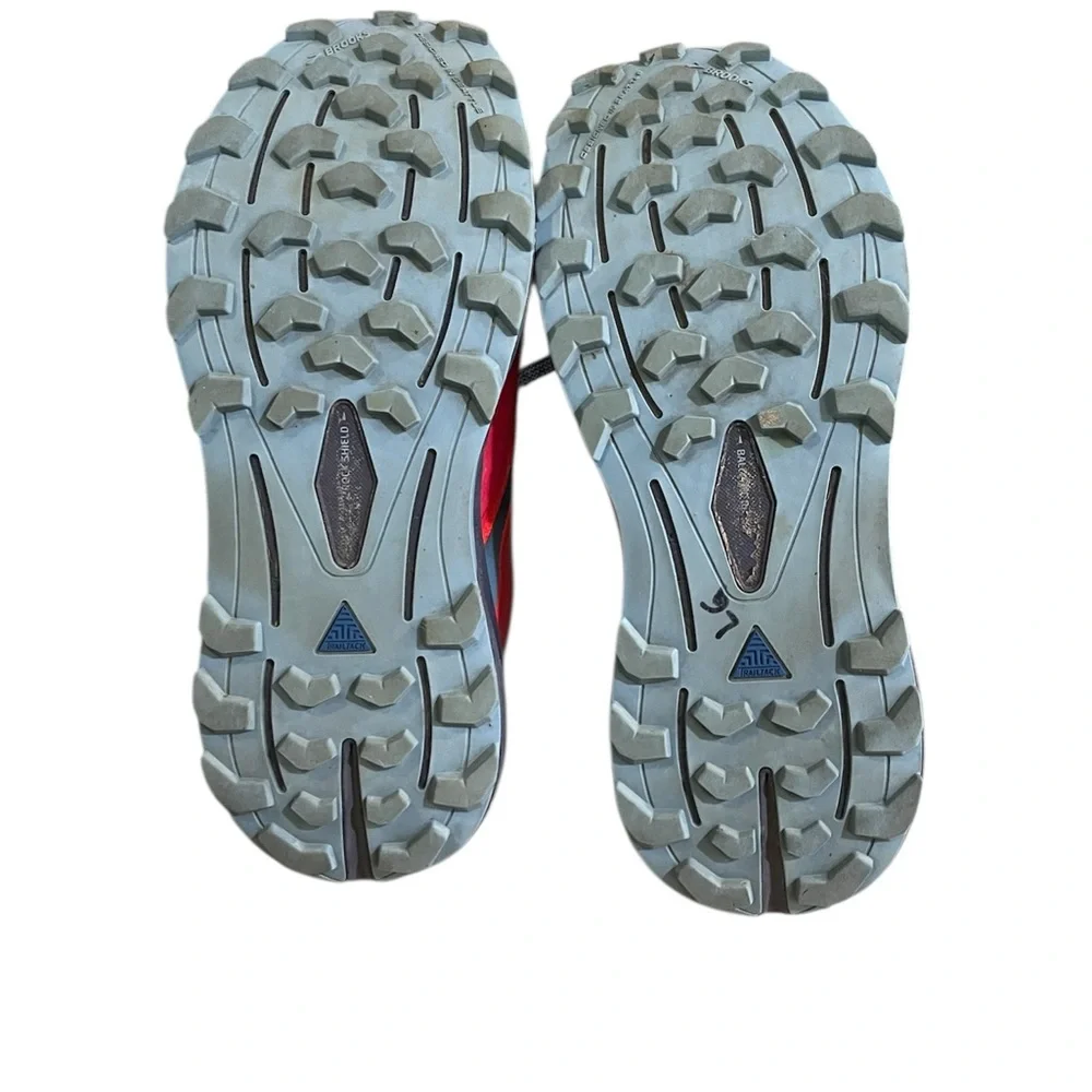 Brooks cascadia 16 trail running shoes bright red women’s size 9 - Picture 6 of 6